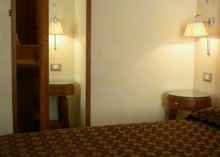 Otel Select Garden 3*