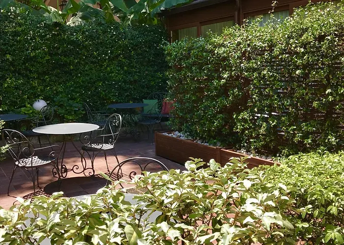 Select Garden